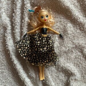 Dayna Treasure Jones Monster High Doll